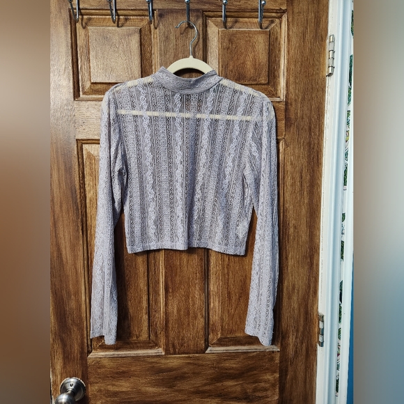 Alexa- Closet Clearout (Moving SOON- see pics) - Picture 8 of 14